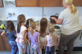 KUHANJE MARMELADE, CIRKOVCE