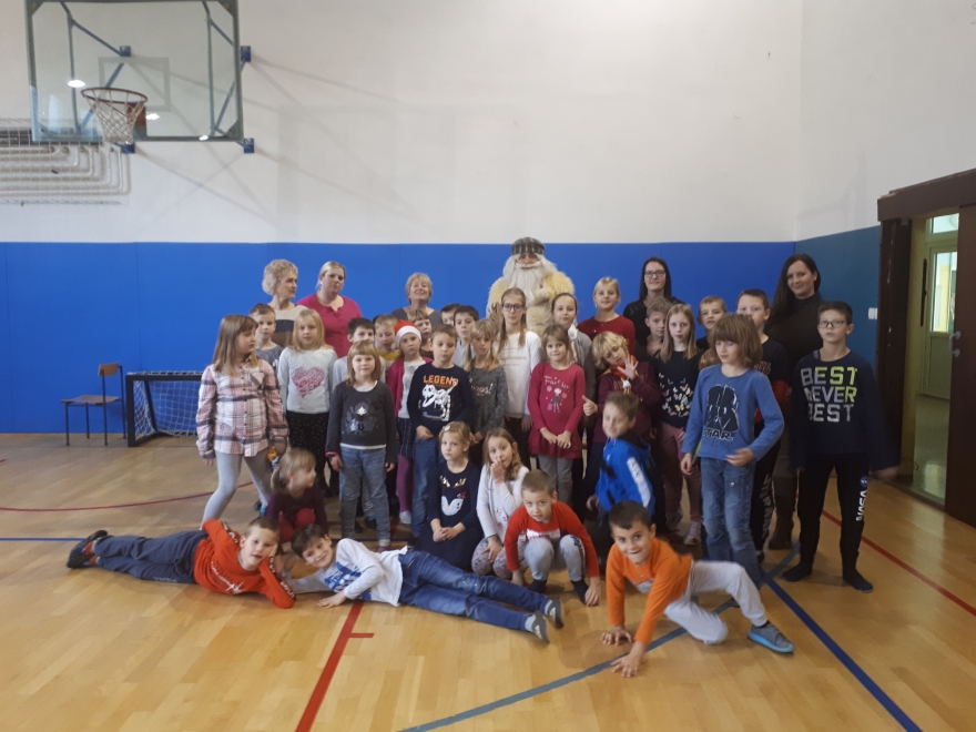 NASTOP V VRTCU IN DEDEK MRAZ