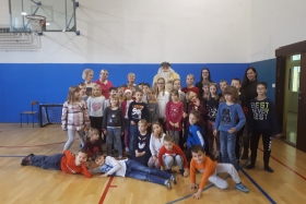 NASTOP V VRTCU IN DEDEK MRAZ