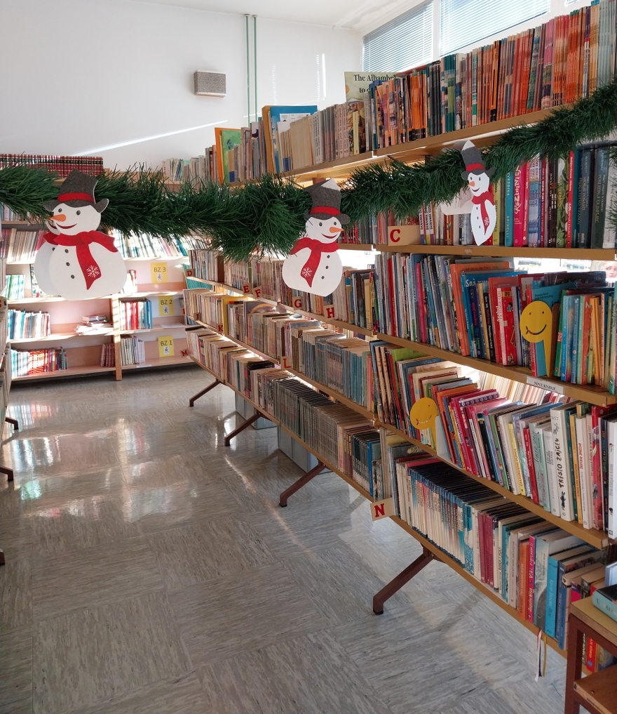 Veseli december v knjižnici