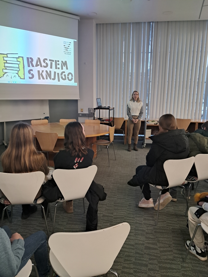 RASTEM S KNJIGO