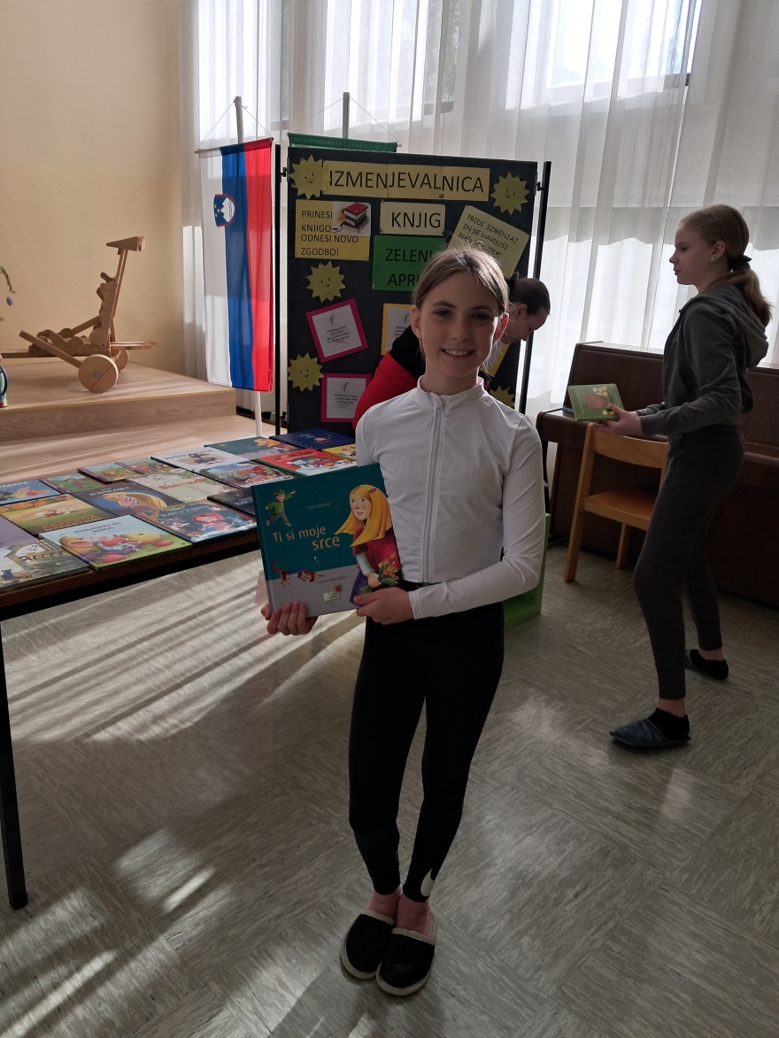 IZMENJEVALNICA KNJIG