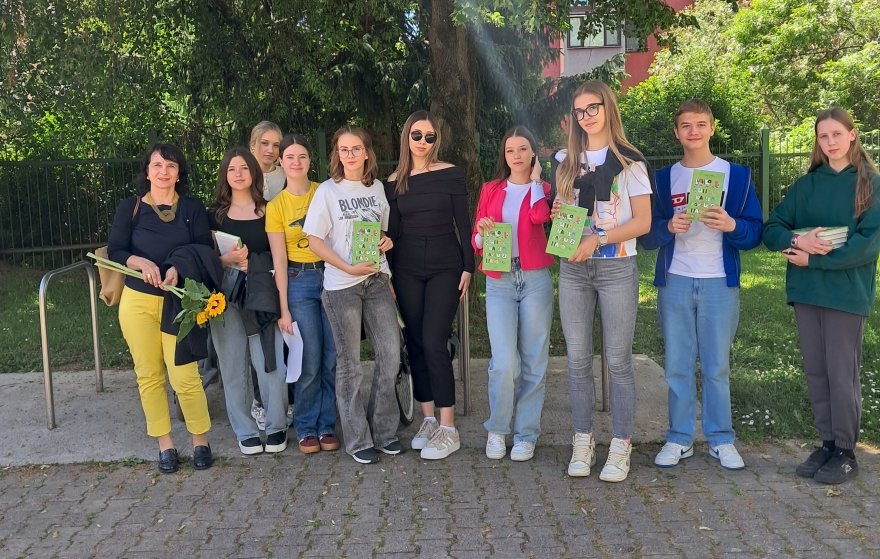 ZLATA BRALNA ZNAČKA