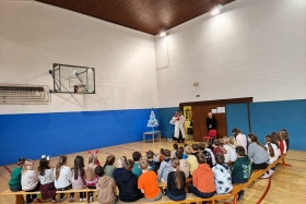 OBISKAL NAS JE DEDEK MRAZ