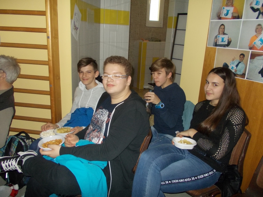 ZAKLJUČEK BRALNE ZNAČKE V DOMU STAREJŠIH OBČANOV