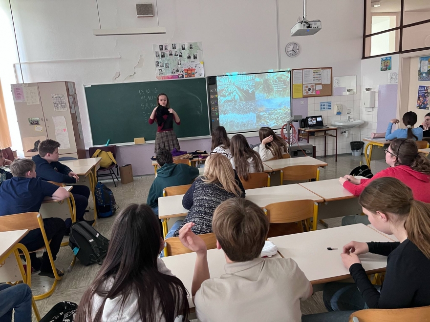 Kaj obleči - hitro ali trajnostno?