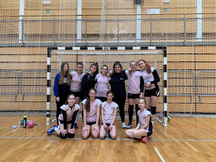 Polfinale DP v rokometu - deklice