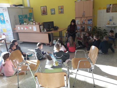 BRALNE URICE V ŠOLSKI KNJIŽNICI