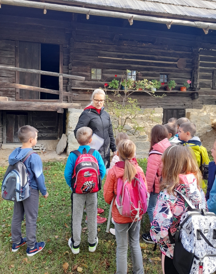 Kavčnikova domačija