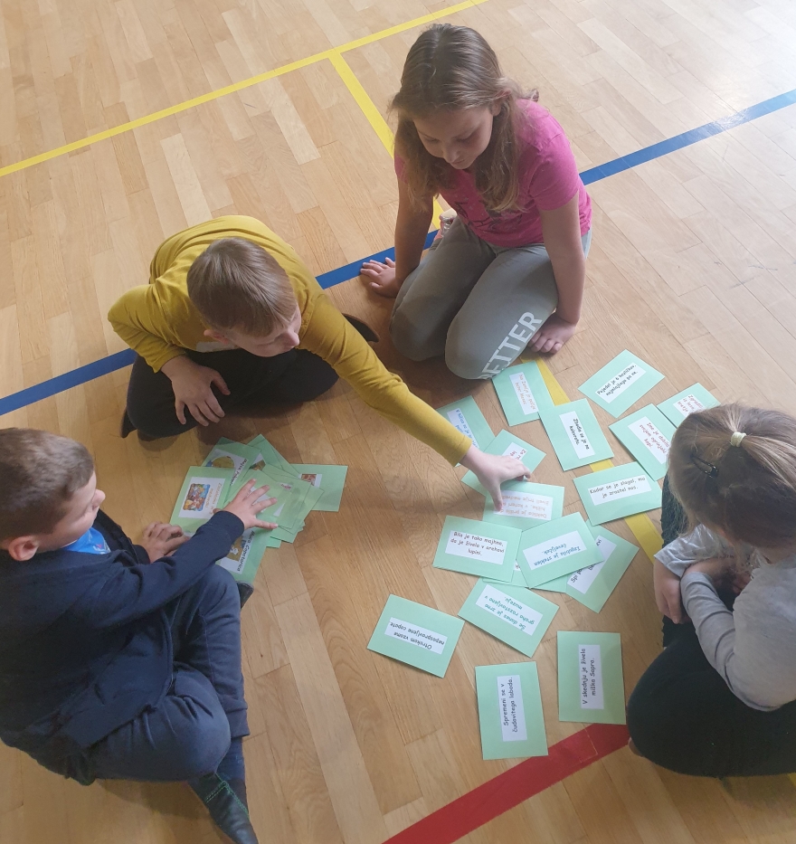 Na mavrico po pravljico